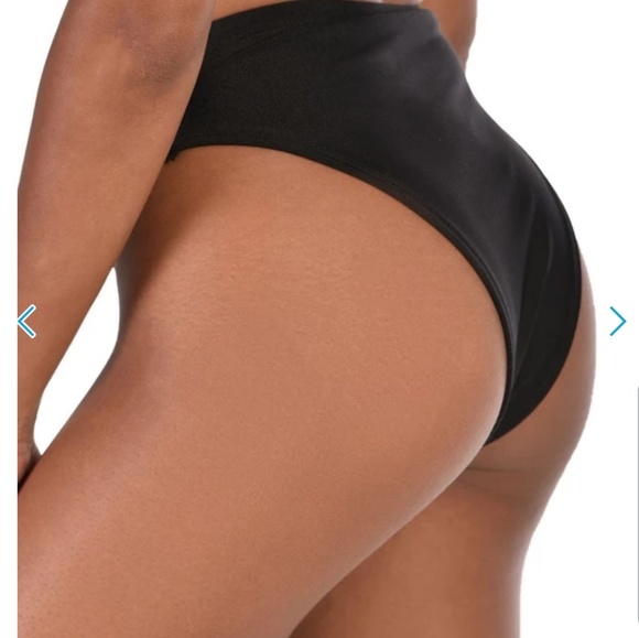 🌈Rainbow Iheartraves high waisted booty shorts🔥 - Picture 3 of 4